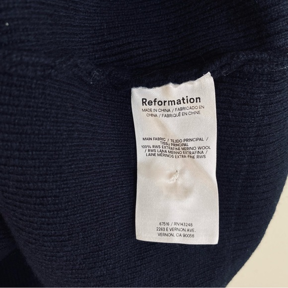 Reformation Priscilla Regenerative Wool Mini Sweater Dress Crochet Navy Large - Picture 16 of 16